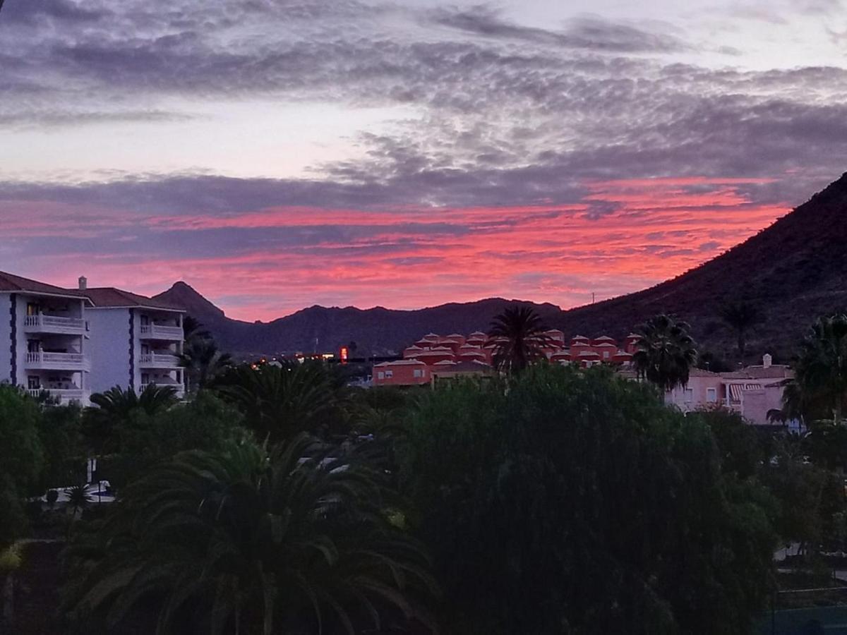 Sunset - 2 Bedroom Apartment Costa Adeje  Bagian luar foto